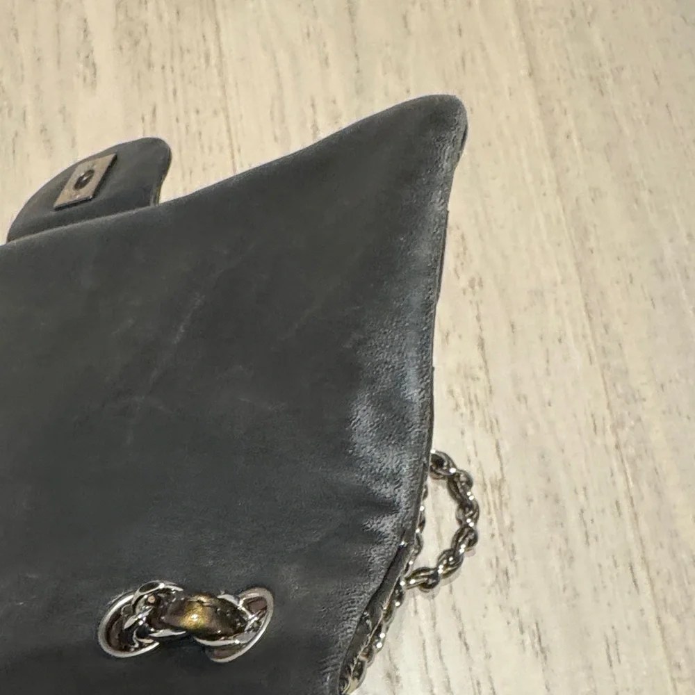 AUTHENTIC Chanel Classic Flap Bag – Dark Greem Patent Leather